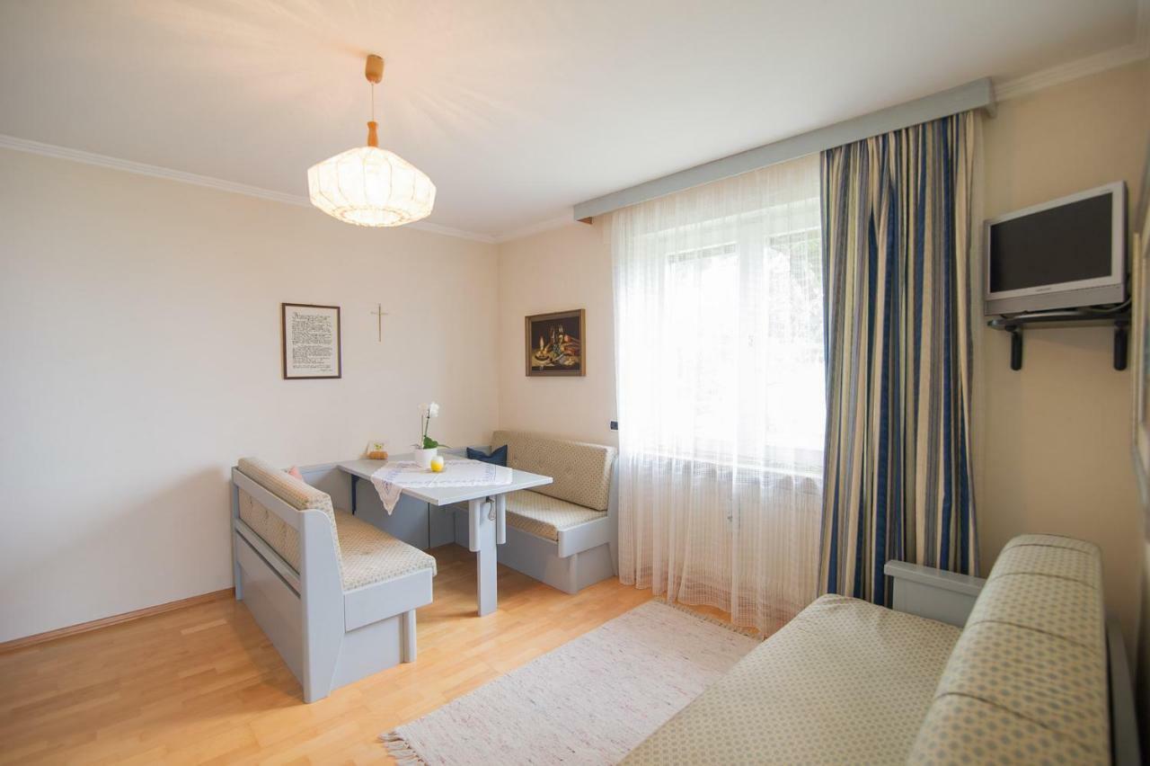Haus St. Valentin Villa Eppan an der Weinstraße Buitenkant foto